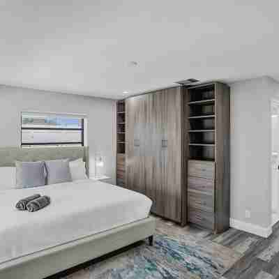 7BR w/ Heated Pool Jacuzzi, Theatre Rooms
