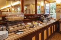 Dóm Hotel - breakfast