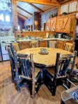 5-bedroom lodge near Ozark National Forest and Lake Fort Smith state park. - 3 stjerner