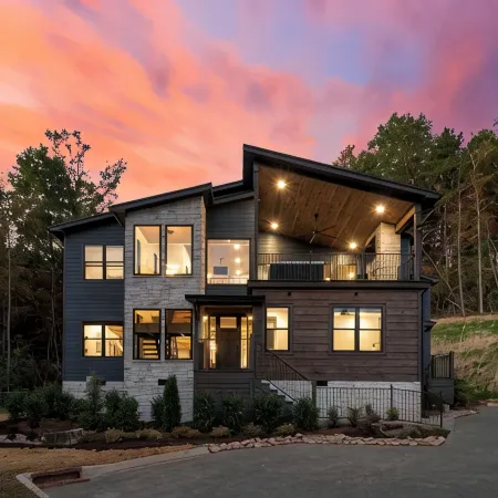 Luxe Lodge/Heated Pool/Hot Tub/Game Room/Sleeps 22/Rocky Top Sports Complex