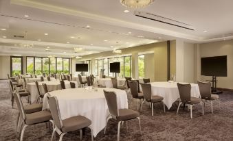 DoubleTree by Hilton Lincoln