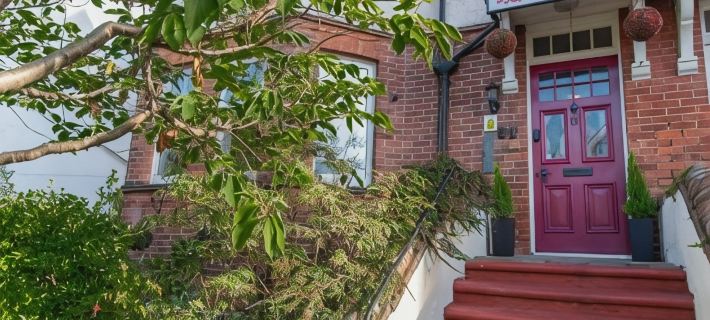The Cherry Tree B&B Hotels in Eastbourne