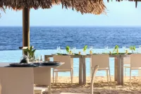 Renaissance Wind Creek Curacao Resort - Parkplatz