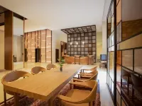 Ibis Mumbai Vikhroli Hoteles cerca de Instituto Nacional de Ingeniería Industrial NITIE
