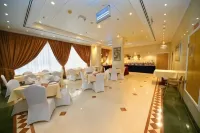 Nejoum Al Emarate Hotel Sharjah - servizio colazione