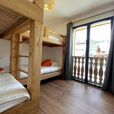 Austral - Chalet des Etoiles - La Mongie Отели рядом с достопримечательностью «Канатная дорога Пик-дю-Миди»