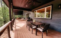Lake Front - No Steps to Lake, Quiet Cove, Big Creek -Seasonal Water - 4-Star