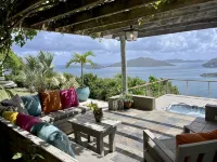 Stylish, Secluded, Hot Tub and Amazing Views - 4-Star