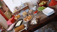 Ad Hoc Rooms - servizio colazione