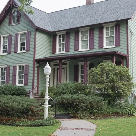 Mathis House, A Victorian Bed & Breakfast and Tea Room at 600 Main