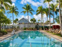 Sailboat Stay • Marina Pools • Sleeps 4 • Stock Island, Key West Hoteles en Stock Island