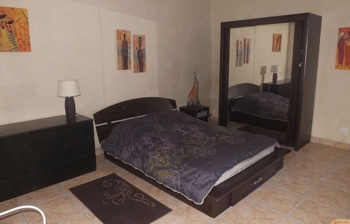 Urban premium ground floor cottage for 2-6 pers historic Fougeres, Label House of Fr.
