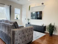 Brand new! Lovely apartment-Vineyard Haven - 4-Star