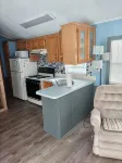 Park unit #4 for rent by Silver Lake NY - 2 Sao