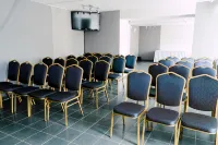 Azimut Hotel Voronezh - parking
