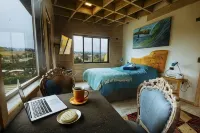 Sirena Insolente Suites - Hostels