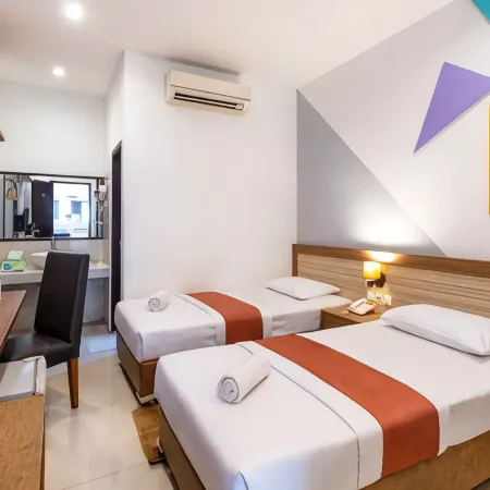 Marina Hotel
