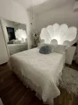 Beautiful remodeled condo near beach !