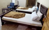 Hotel Al Hateem Palace - Bãi đậu xe