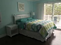Waterfront Large Gorgeous House, no car needed
