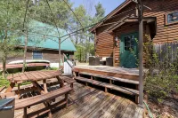 Modern Treetop Log Cabin in the Heart of Schroon Lake - 무료 와이파이