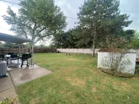 Cozy 2-Bedroom Home Near McPherson College/Park with Huge Yard- No Cleaning Fees - Wifi