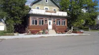 Thee Forks Mt. Historic 1910  Bryant Hotel 28 Minutes  From Bozeman Montana - Wifi