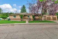 Welcome to your Missoula getaway! A spacious stay near Downtown & the University - 3 stjerner