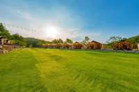 Pocheon Noble Glamping Pension - 4-Star