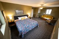 Historic innkeeper's apartment above a brewery taproom - 3-Star