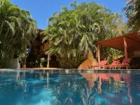 Mundo Milo Eco Lodge - Kolam Renang
