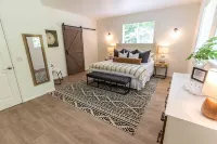 Booking Fall Now! Gorgeous View Home, Beach and ODT + Hot Tub + Dog Friendly - Gym