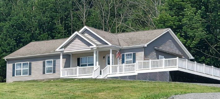 Hillside Relaxation in Endless Mountains. Minutes from Tioga Downs. Sleeps 8 Hotels in Bradford County