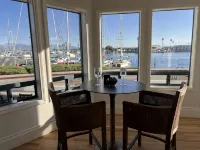 Luxury waterfront! The Pagoda Beach House - Gym