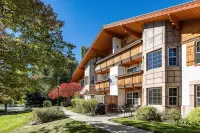 Luxe Chalet - Sleeps 15 - Swimmingpools