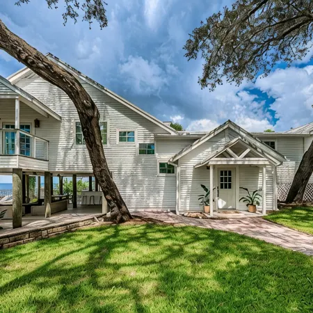 NEW Fully renovated Gulf front home w/private resort style pool, outdoor kitchen