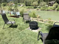 Wildwood Gardens Scenic Rustic Vacation Retreat on the River - Wifi