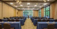 Williamsburg Woodlands Hotel & Suites, an Official Colonial Williamsburg Hotel - Pet friendly