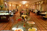Larsa Hotel - breakfast