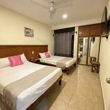 7mo Color Hotel Boutique