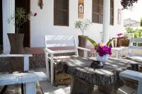 Barabara House - سرير ووجبة إفطار