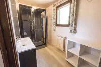 Chalet T6 confort proche Station - Alloggi