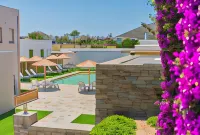 Ostria Hotel & Apartments - 3-Star