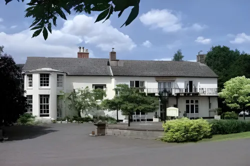 Farthings Hotel and Restaurant - bar