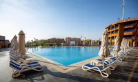 Cancun Sokhna Resort & Villas - Pools
