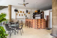 Honda Colonial Magdalena Resort - bar