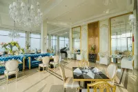 Art Deco Apartemen Edelweis 2Br Jacuzzi by Gps - Condos