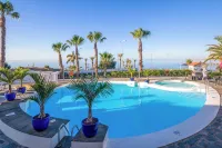 Sunsuites Carolina - شاطئ