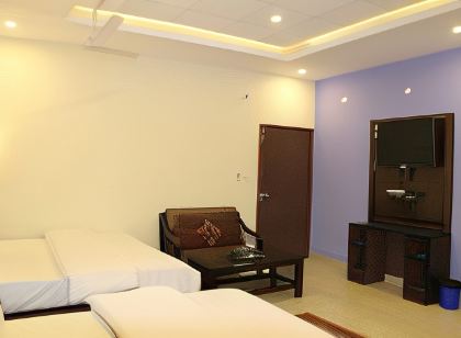 Hotel Bhagirathi
