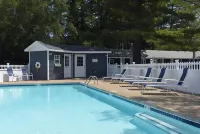 Kittery Inn & Suites Hotels in Kittery